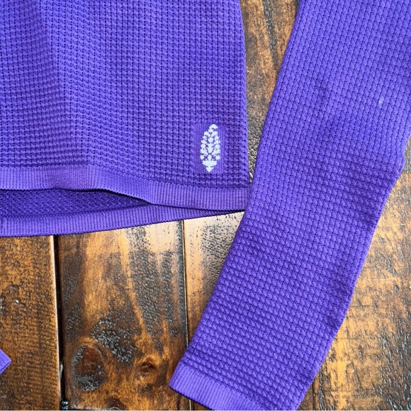 FP Movement Women's Bail Out Long Sleeve Layer XS/S NWT - Picture 8 of 11